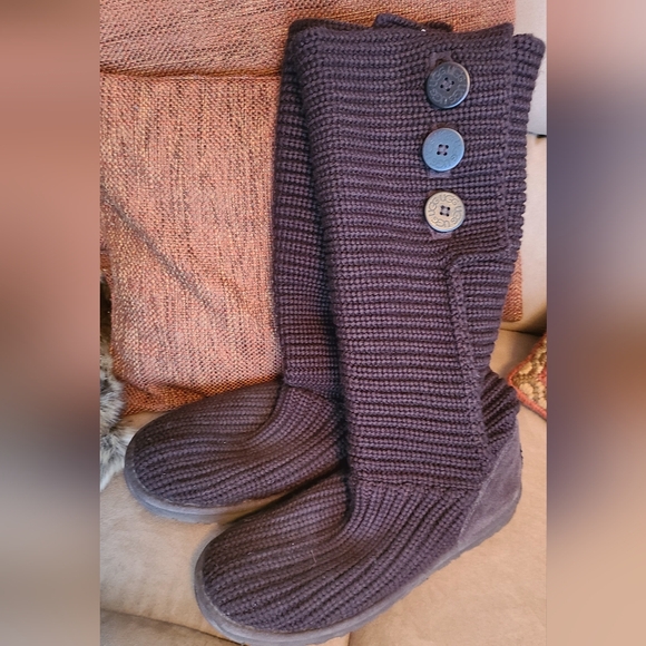 Ugg Cardi Knit Rib Boot - Picture 8 of 8